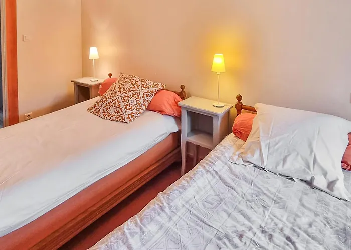 Gorgeous In Geay (Charente-Maritime)